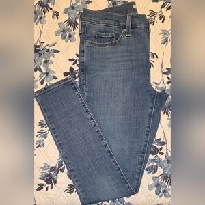 Levi’s 311 Shaping Skinny Jeans Size 29 Medium Wash Stretch Denim